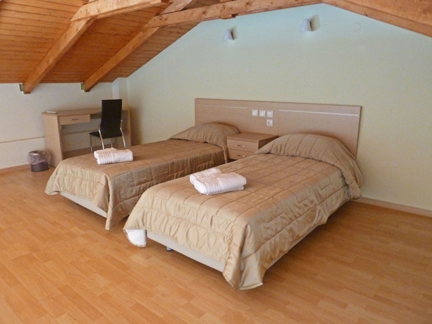 Imagen de la habitación del Hotel Eleana, Léucade. Foto 16