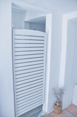 Imagen de la habitación del Hotel Eleanna's. Foto 10