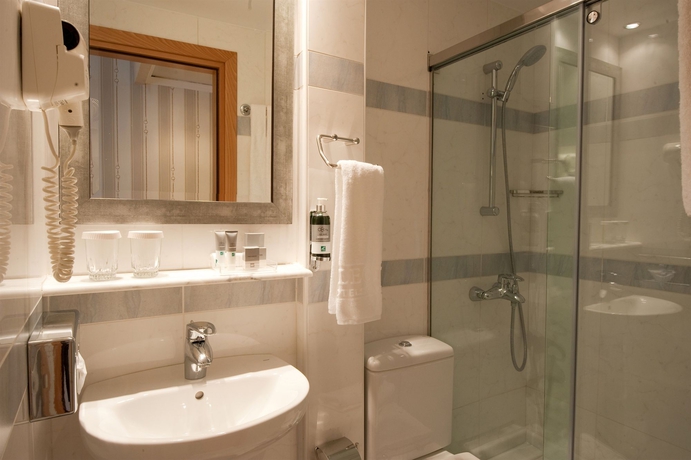 Imagen de la habitación del Hotel Electra Athens. Foto 8