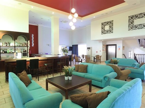 Imagen general del Hotel Electra Beach Holiday Village. Foto 6