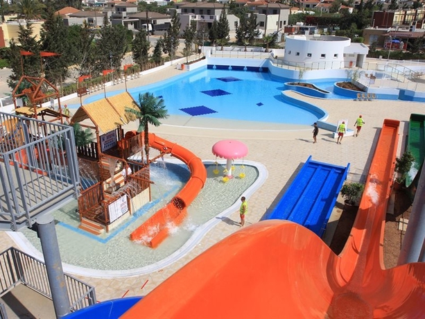 Imagen general del Hotel Electra Beach Holiday Village. Foto 7