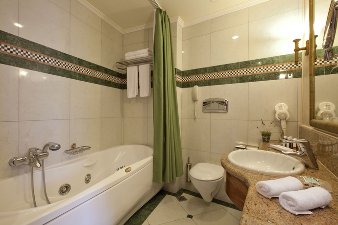 Imagen de la habitación del Hotel Electra Palace Thessaloniki. Foto 8