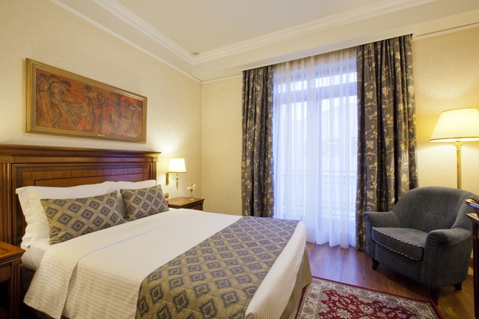 Imagen de la habitación del Hotel Electra Palace Thessaloniki. Foto 12