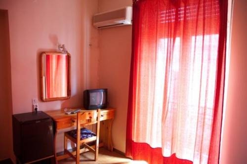 Imagen general del Hotel Electra, Pireo. Foto 4