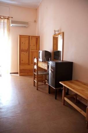 Imagen general del Hotel Electra, Pireo. Foto 14