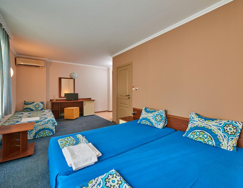 Imagen general del Hotel Electra, Pomorie. Foto 11