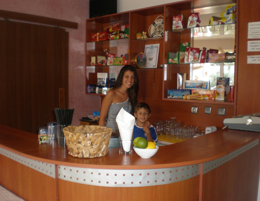 Imagen general del Hotel Electra, Pomorie. Foto 21