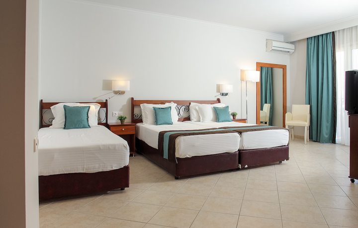 Imagen de la habitación del Hotel Electra, Stavros. Foto 9