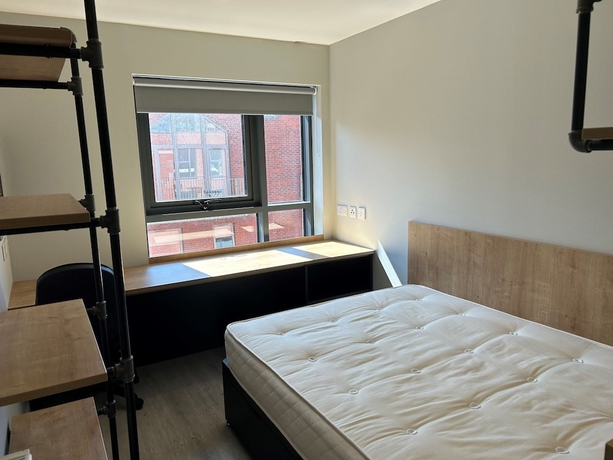 Imagen de la habitación del Hotel Electric Press. Foto 4