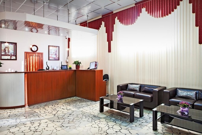 Imagen de los interiores del Hotel Electron. Foto 19