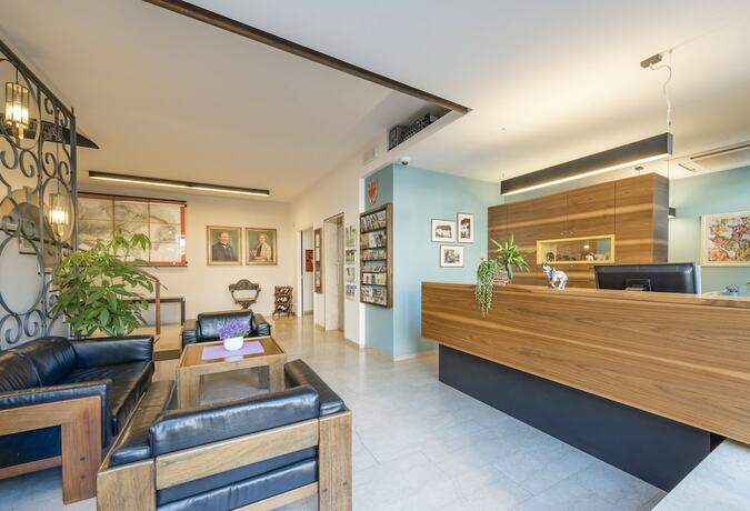 Imagen general del Hotel Elefant, Auer - Ora. Foto 3