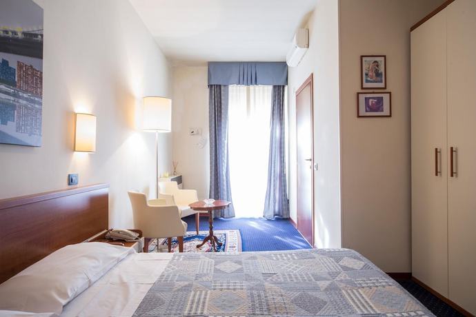 Imagen de la habitación del Hotel Elefante Bianco. Foto 4