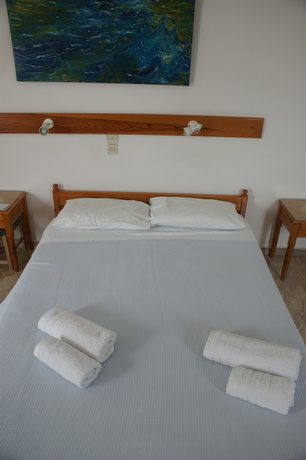 Imagen de la habitación del Hotel Eleftheria, Paros Ciudad. Foto 4