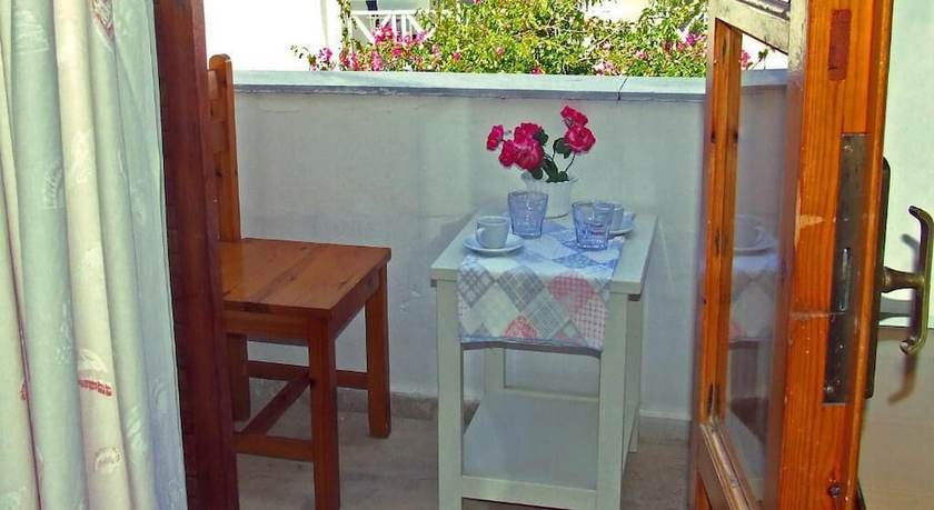 Imagen de la habitación del Hotel Eleftheria, Paros Ciudad. Foto 8