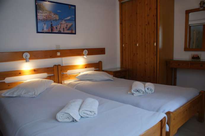 Imagen de la habitación del Hotel Eleftheria, Paros Ciudad. Foto 9