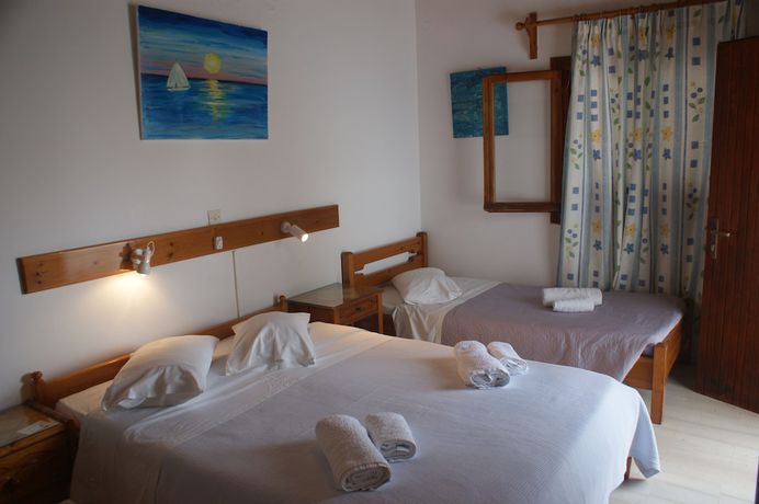 Imagen de la habitación del Hotel Eleftheria, Paros Ciudad. Foto 13