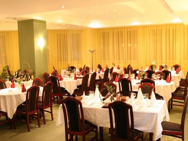 Imagen general del Hotel Elegance, Belgrado. Foto 2