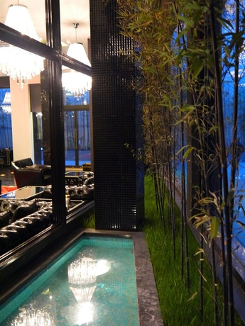 Imagen de los interiores del Hotel Elegance Bund Hotel. Foto 10