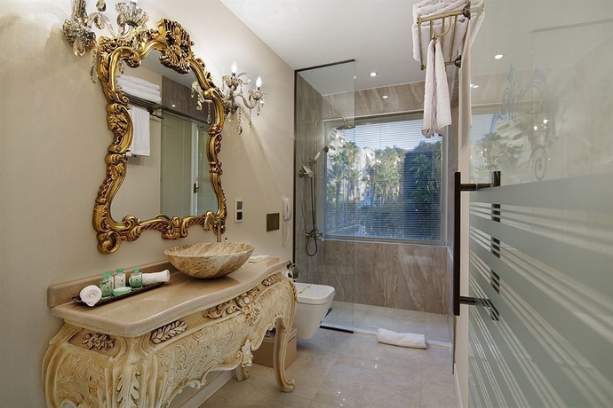 Imagen de la habitación del Hotel Elegance East - Boutique Class. Foto 8