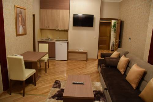 Imagen de la habitación del Hotel Elegance, Ilidža. Foto 5