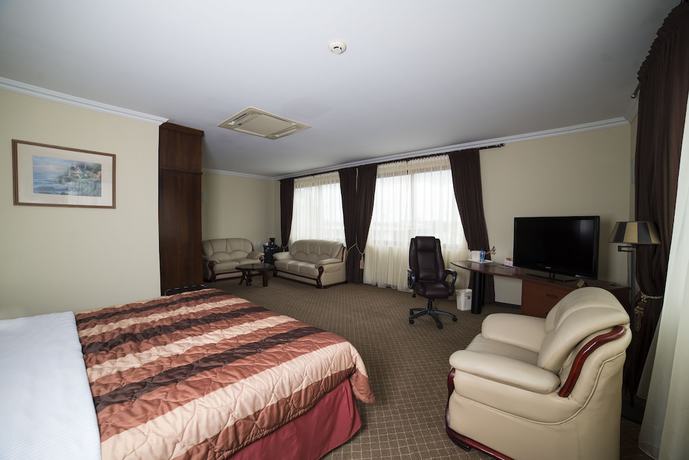 Imagen de la habitación del Hotel Elegance N.V.. Foto 5