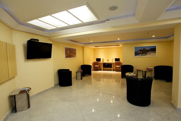 Imagen de los interiores del Hotel Elegance Praia. Foto 7