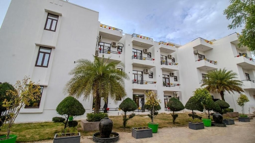 Imagen general del Hotel Elegance Resort. Foto 1