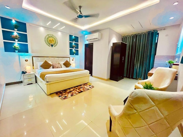 Imagen de la habitación del Hotel Elegance Resort. Foto 9