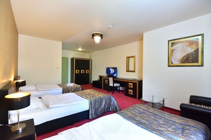 Imagen de la habitación del Hotel Elegance, Stara Zagora Ciudad. Foto 9