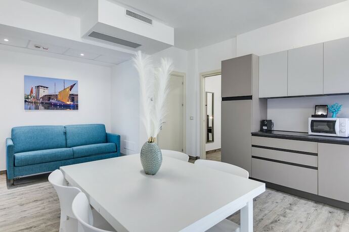 Imagen de la habitación del Hotel Elegance Suite Apartments. Foto 14