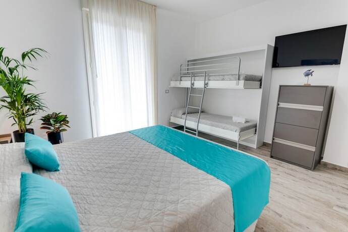 Imagen general del Hotel Elegance Suite Apartments. Foto 6