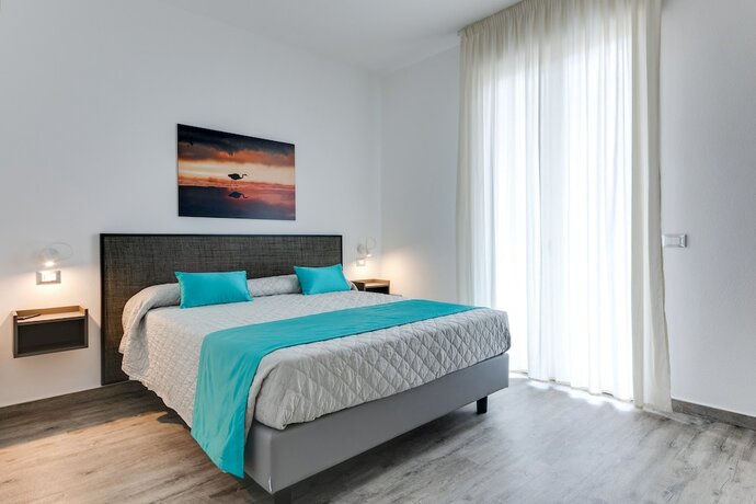 Imagen de la habitación del Hotel Elegance Suite Apartments. Foto 20
