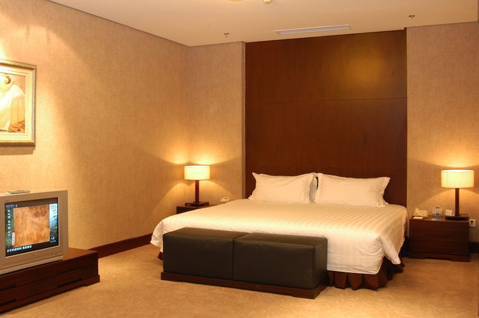 Imagen de la habitación del Hotel Elegance Tianjin. Foto 16