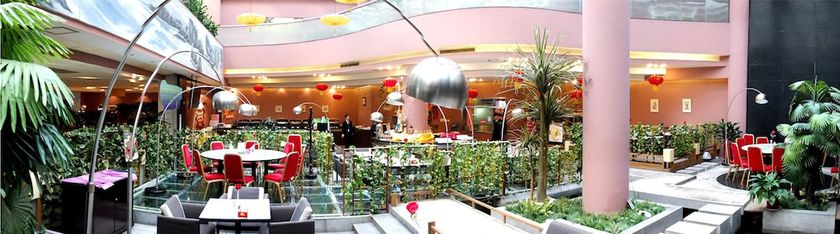 Imagen del bar/restaurante del Hotel Elegance Tianjin. Foto 4