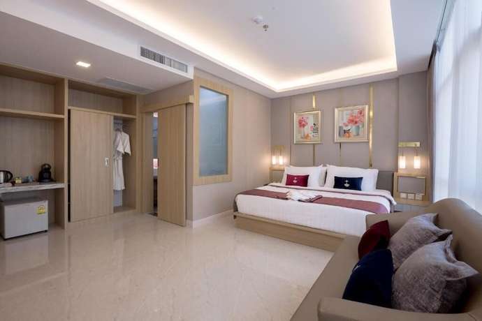 Imagen de la habitación del Hotel Elegant Airport Hotel. Foto 7