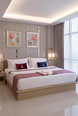Imagen de la habitación del Hotel Elegant Airport Hotel. Foto 9