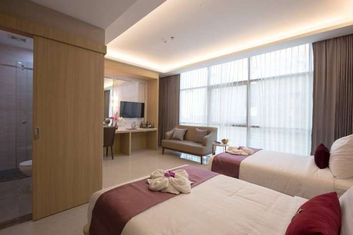 Imagen de la habitación del Hotel Elegant Airport Hotel. Foto 10