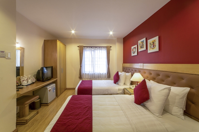 Imagen de la habitación del Hotel Elegant. Foto 12