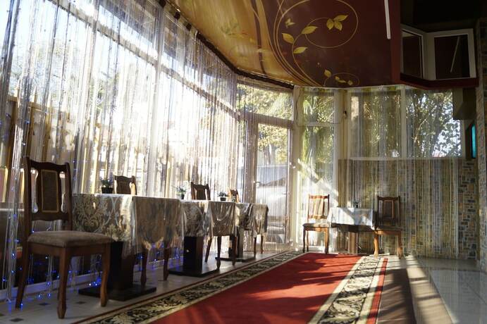 Imagen general del Hotel Elegant, Mayskiy. Foto 2