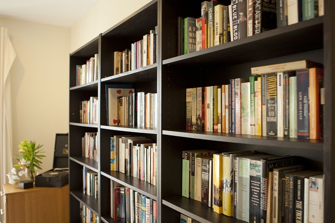 Imagen de los interiores del Hotel Elegant Suites Westlake. Foto 14