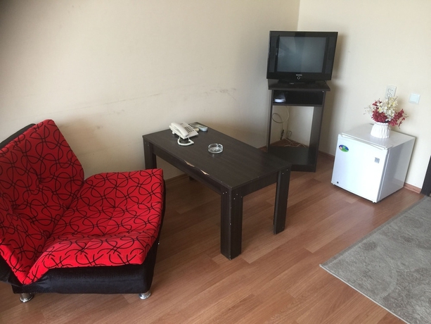 Imagen de la habitación del Hotel Eleganti. Foto 5