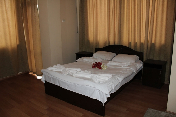 Imagen de la habitación del Hotel Eleganti. Foto 8