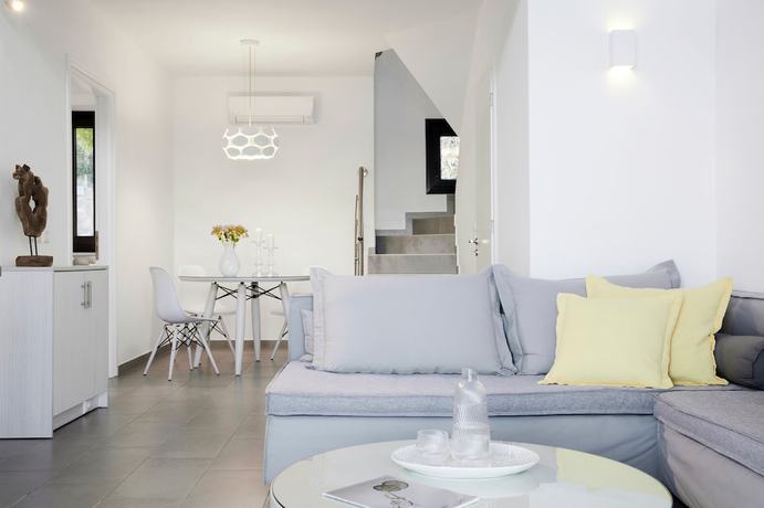 Imagen de la habitación del Hotel Eleia Seafront Rooms and Villas. Foto 2