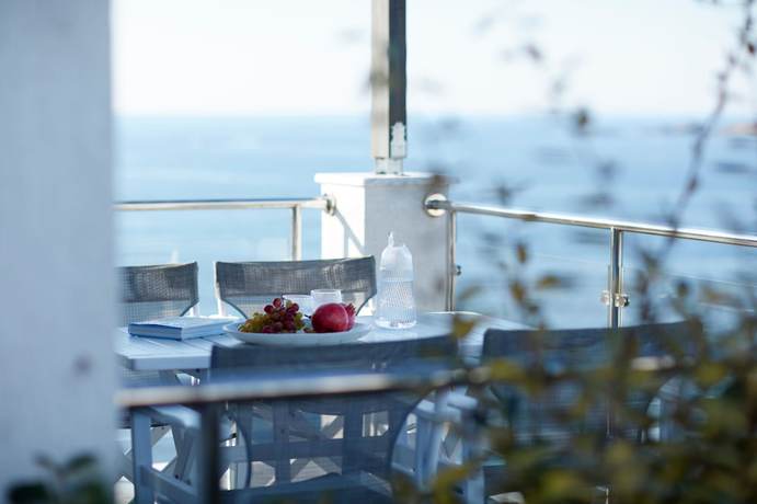 Imagen de la habitación del Hotel Eleia Seafront Rooms and Villas. Foto 19