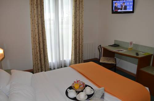 Imagen general del Hotel Elema Hotels Beauvais. Foto 1