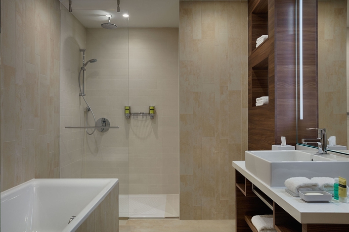 Imagen de la habitación del Hotel Element Amsterdam. Foto 11