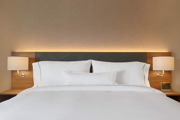 Imagen de la habitación del Hotel Element Amsterdam. Foto 14