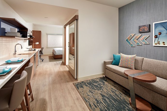 Imagen de la habitación del Hotel Element Anaheim Resort Convention Center. Foto 4