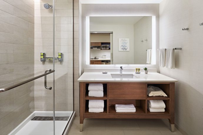 Imagen de la habitación del Hotel Element Anaheim Resort Convention Center. Foto 5
