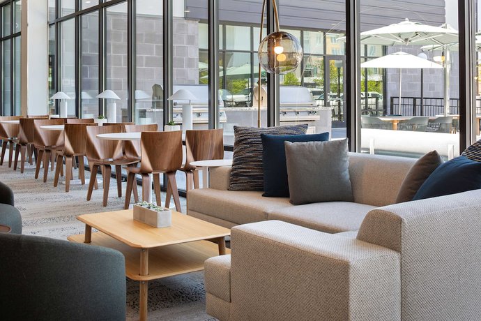 Imagen de los interiores del Hotel Element Bloomington Mall Of America. Foto 17